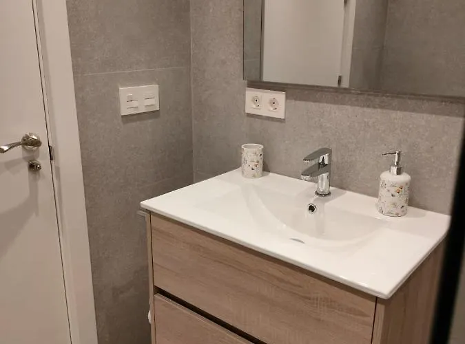 Apartamento Familiar Con Vistas A La Montana En Appartement Zarautz